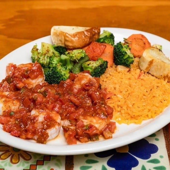 Camarones a La Mexicana.